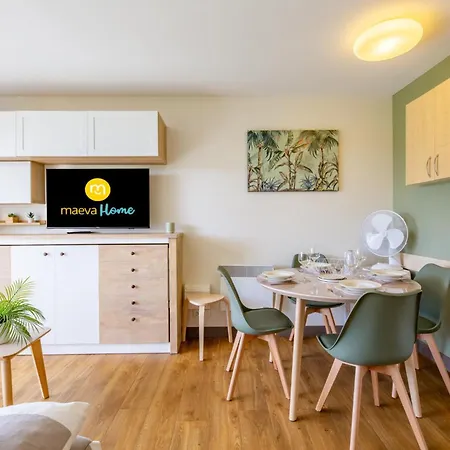 Le Village De Cap Esterel - Maeva - Climatise 5 Personnes 1 Avec Parking Et Terrasse - Prestige Mae-9071