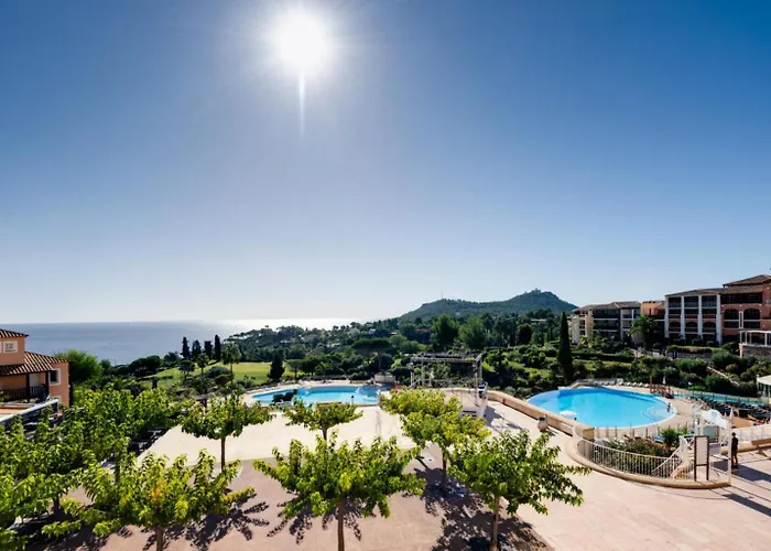 Le Village De Cap Esterel - Maeva - 2 Pieces 5 Personnes - Prestige Mae-9071 * Сен-Рафаэль