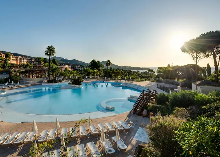 Апартаменты Le Village De Cap Esterel - Maeva - 2 Pieces 5 Personnes - Prestige Mae-9071 Сен-Рафаэль